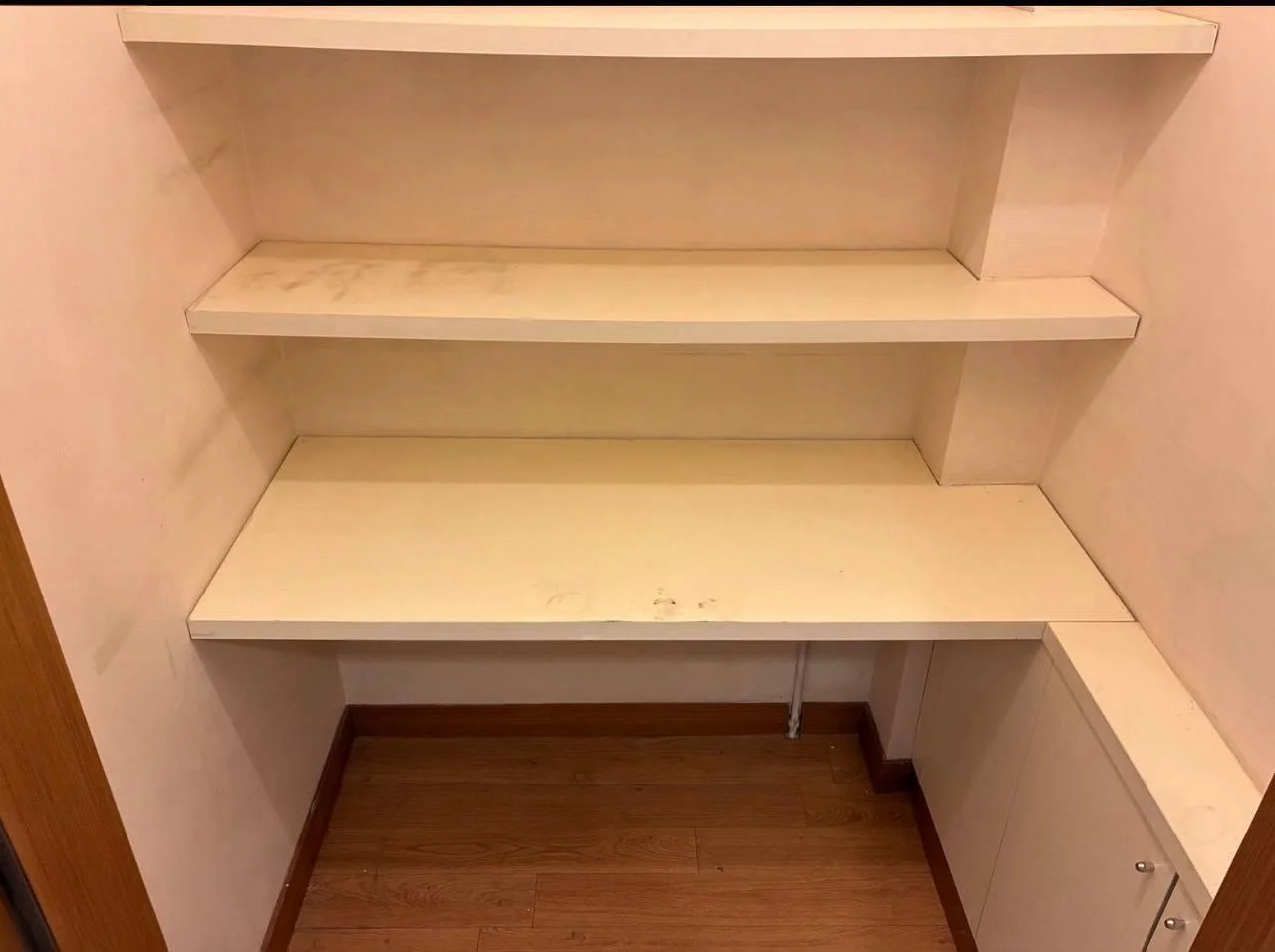 搁架及储物空间