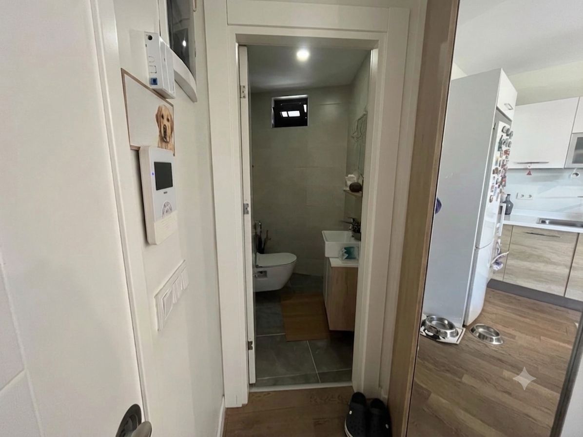 Gallery image 13