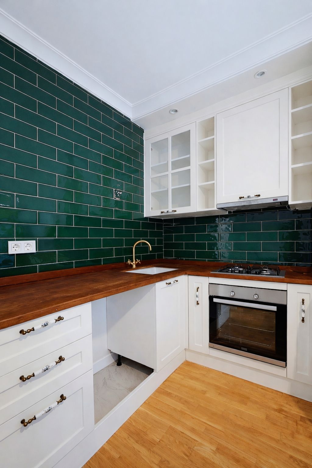 فروش واحد ۲ خوابه در کادیکوی-سوادیه مناسب اخذ شهروندی