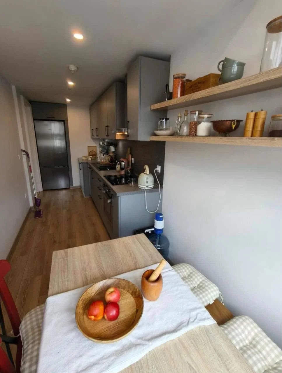 Kitchen and dining area