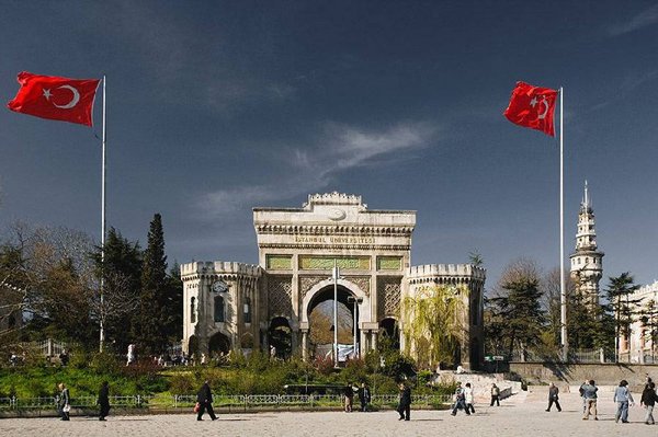 مردی در ترکیه در ۶۰ سالگی برای تحقق رویای دیرینه‌اش وارد دانشگاه شد