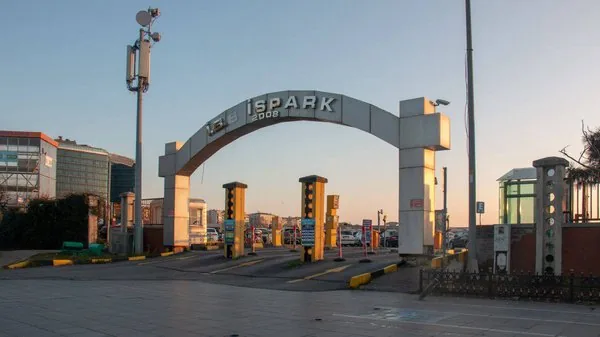شورای شهرداری استانبول با افزایش تا ۶۲ درصدی تعرفه‌های پارکینگ ISPARK موافقت کرد