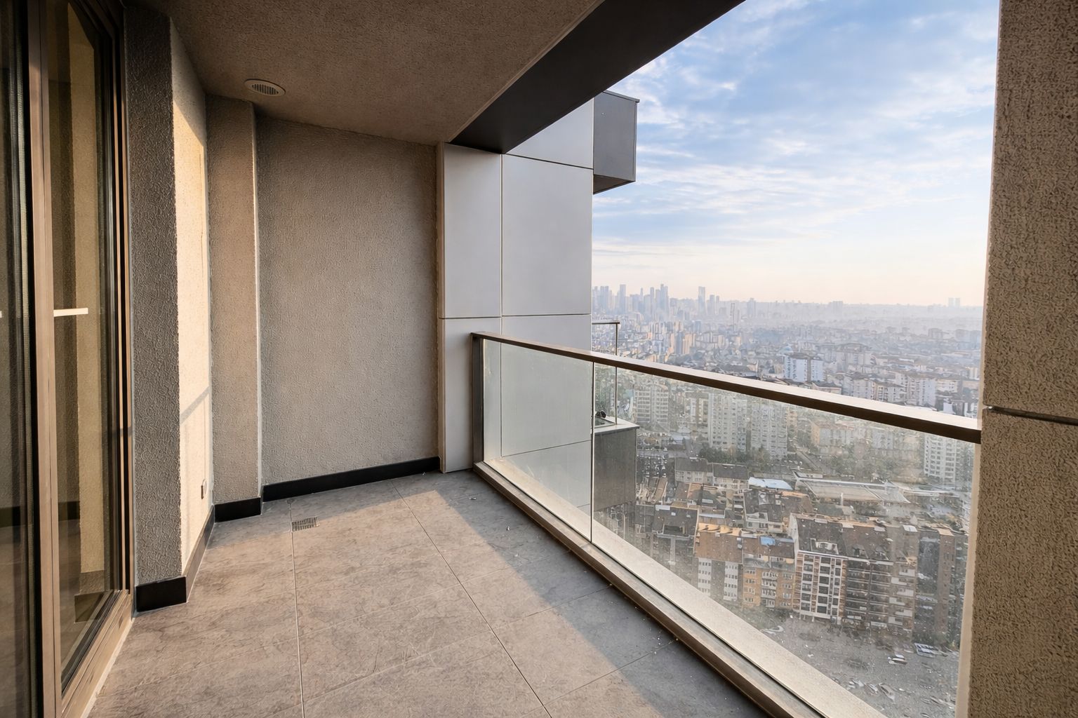 فروش واحد ۳ خوابه مناسب شهروندی در رزیدانس شیک عمرانیه