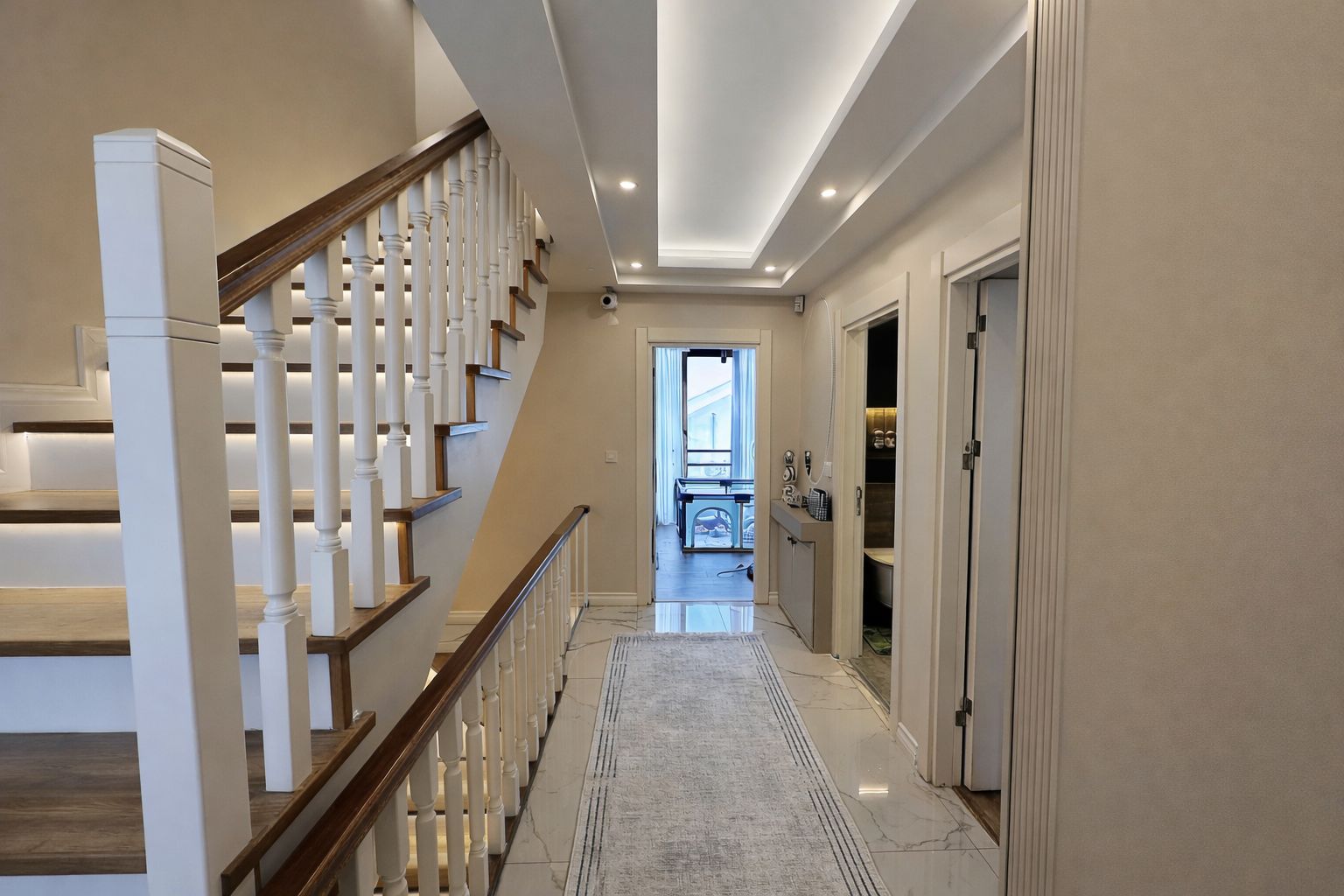 گالری ویلا ۶