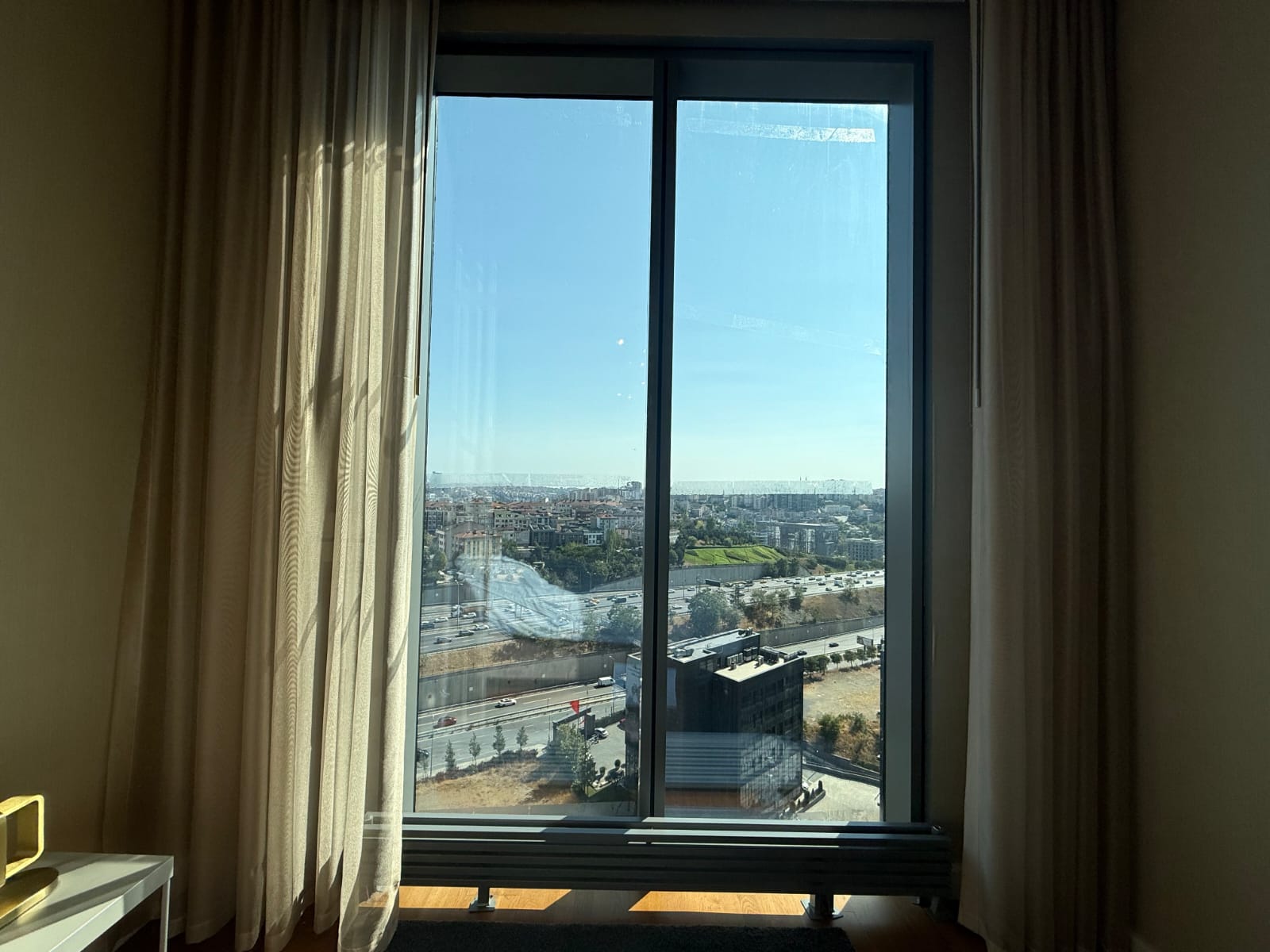 گالری اسکایلند ۴