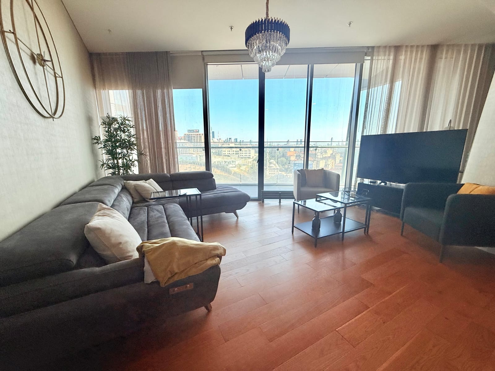 گالری اسکایلند ۶