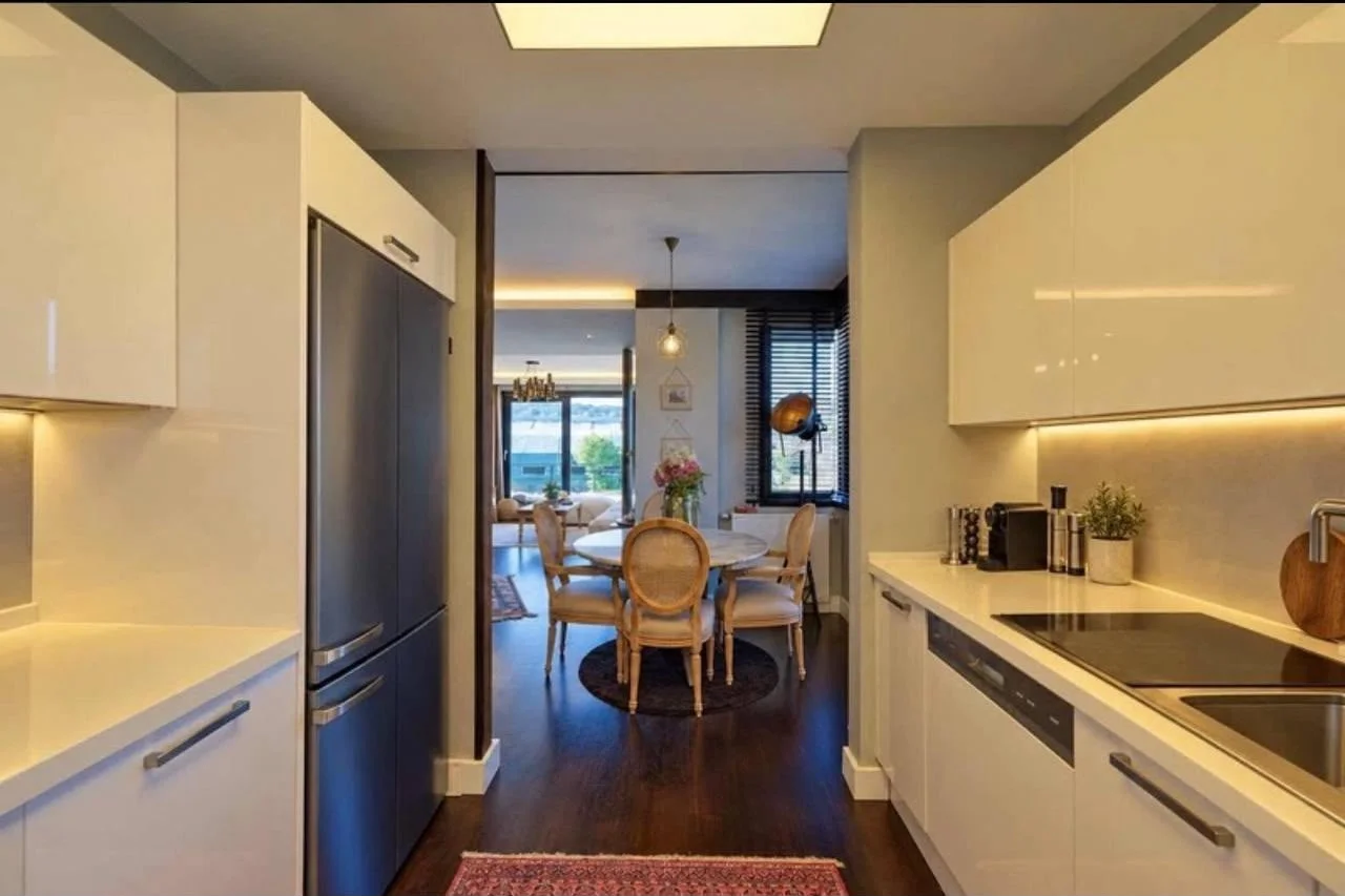 Separate kitchen